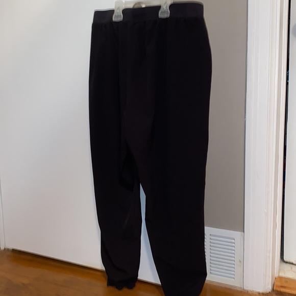 Soho New York & Company Street Joggers - Picture 2 of 6